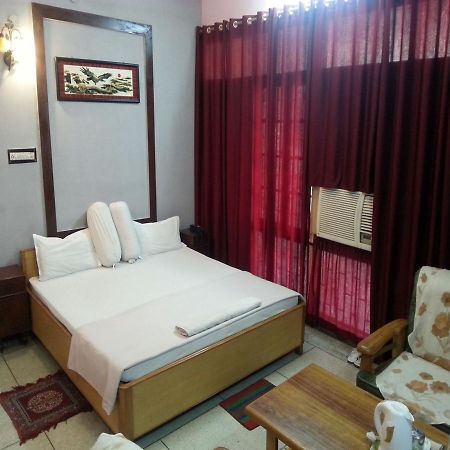 Hotel Royal Inn باتنا المظهر الخارجي الصورة